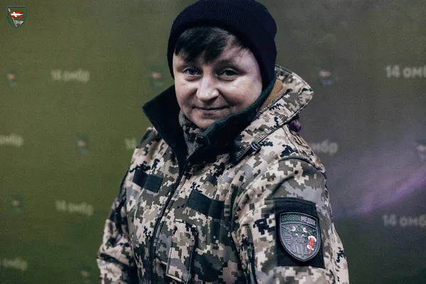 «Мрія об'їхати Україну здійснилась, коли одягла форму», – бойовий медик Ольга з 14-ї ОМБр про службу та порятунок побратимів