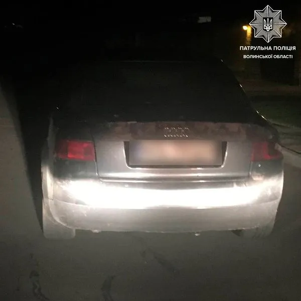 Заправився і не заплатив: у Луцьку знайшли авто з «лівими» номерами (фото)