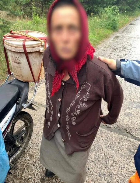 Шукали лісівники та поліцейські з коптерами: на Волині жінка пішла до лісу по ягоди і згубилась