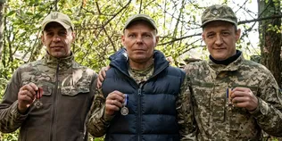 «При виході загинути було страшніше»: історія трьох бійців 14 бригади, які 270 днів тримали позиції (фото, відео)