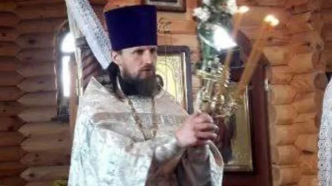 На Волині московського попа ТЦК затримав посеред храму