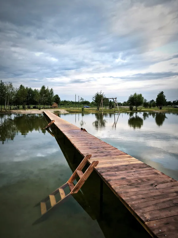 Де на Волині причаїлося мальовниче озеро казкової краси (фото)