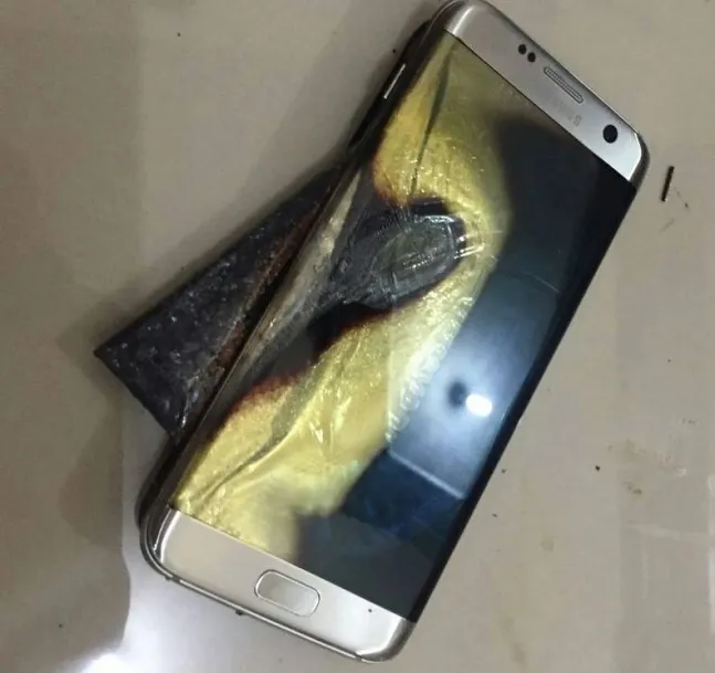 Назвали причину займання Samsung Note 7 