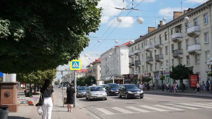 В західних областях знову виросла оренда житла: скільки платять в Луцьку