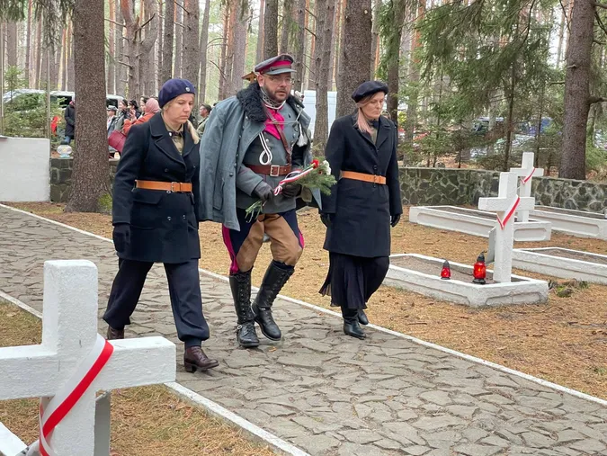 З Волині до Польщі вирушив вогонь незалежності (фото, відео)