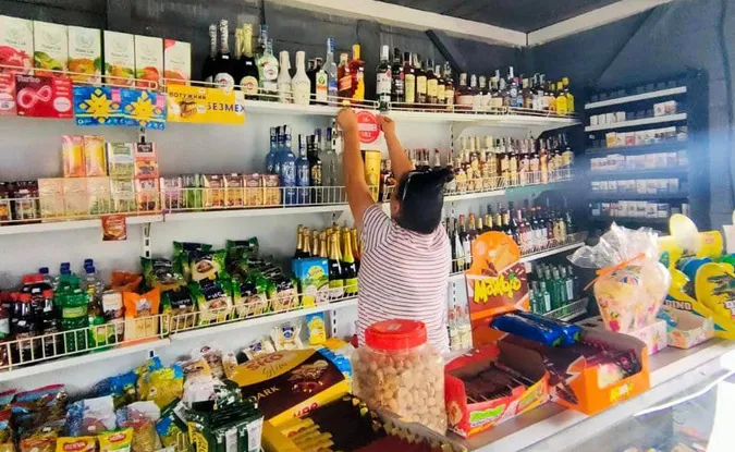 У Шацьку «відкрили полювання» на неповнолітніх продавців у магазинах