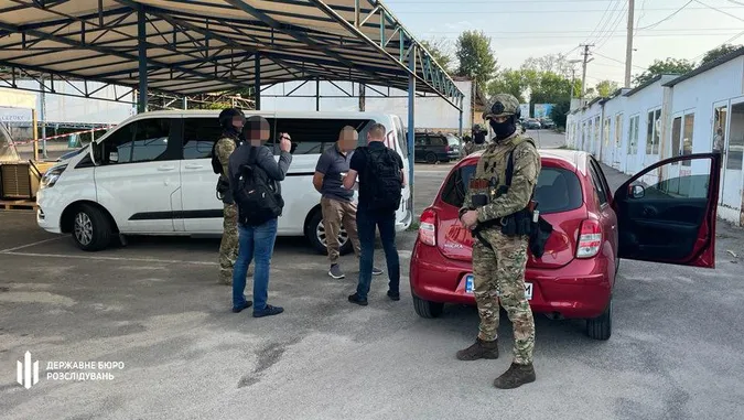 «Заробляли» по 2 мільйони щодня: на Запоріжжі викрили корумпованих чиновників (фото)