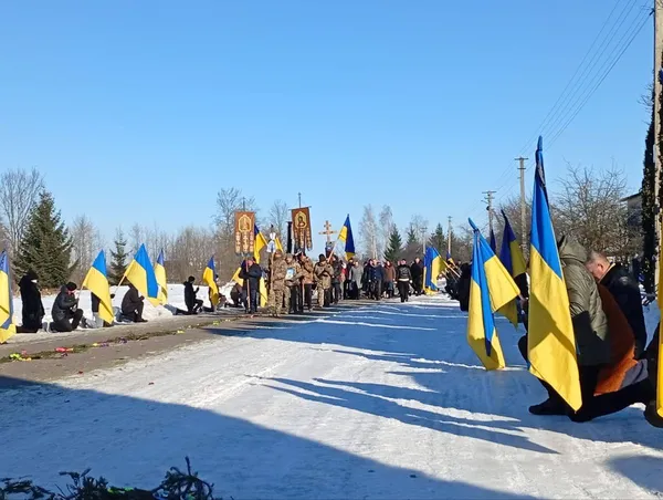 🕯 На Волині в останню путь провели Героя Ігоря Бурка (фото)