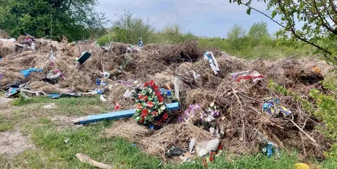 На Волині на вимогу екологів ліквідували стихійне сміттєзвалище (фото)