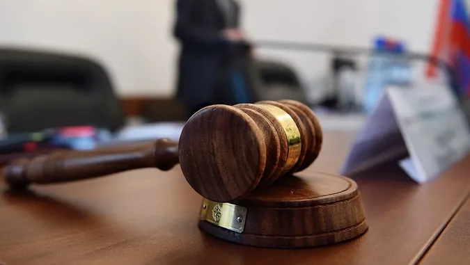 Бізнес у монастирі: суд намагається виселити з келій кав'ярню