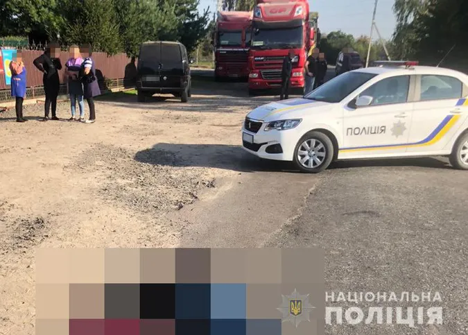На Волині фура збила на смерть 21-річного пішохода (фото, відео)