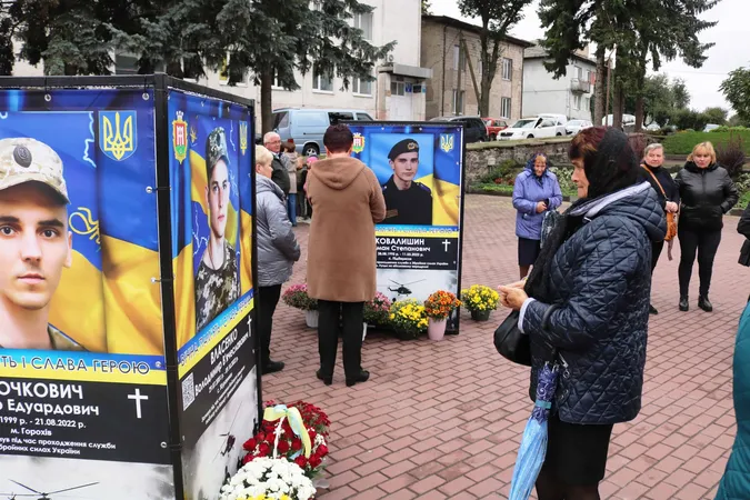 У Горохові відкрили Алею пам’яті новітніх Героїв (фото)