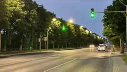 На Набережній в Луцьку облаштували LED-освітлення (фото, відео)