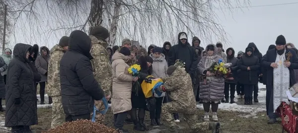 Через пів року після загибелі: Волинь попрощалася з воїном Юрієм Коновалом (фото)