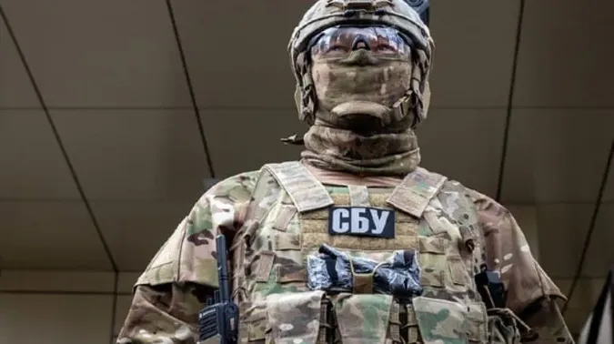 Підпалював двері квартир військових: у Луцьку судять завербованого «зека»