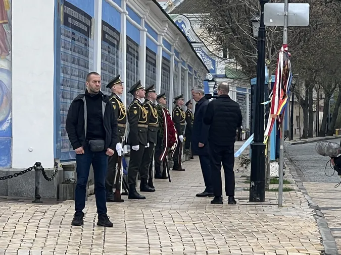 ⚡️Єнс Столтенберг – у Києві з неоголошеним візитом (відео)