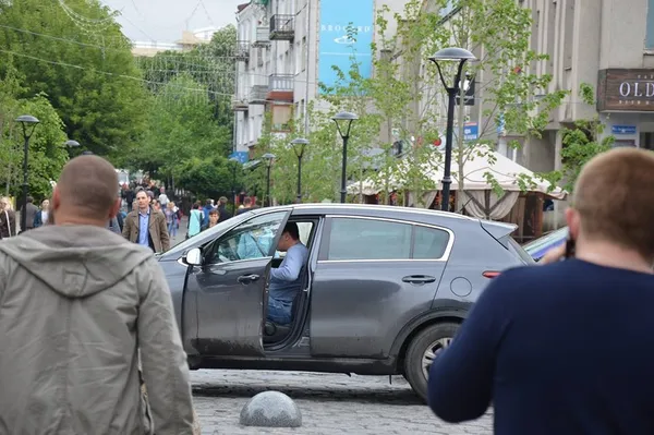(НЕ)пішохідна вулиця Лесі Українки (фото)