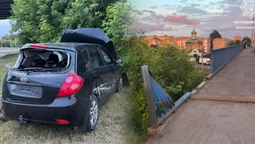 У Луцьку п'яний водій на Kia злетів із мосту: відомі деталі автотрощі (фото)