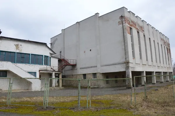 Луцьк хоче купити старий спорткомплекс за 3,3 мільйонів гривень (фото)