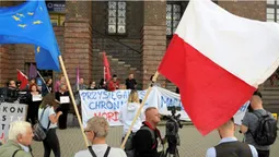 У Польщі протестували через смерть українця після затримання поліцією (фото)