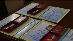 Рідним загиблих волинських захисників передали державні нагороди (фото)