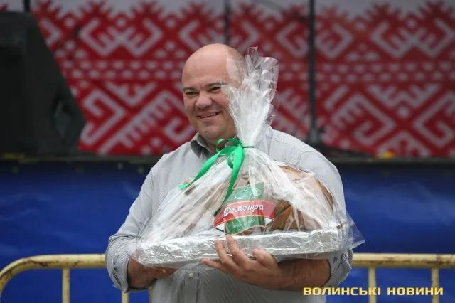На луцькому «Фестивалі національної кухні» смакували борщ та вареники (фото)