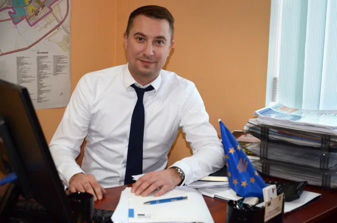 Директор КП «Луцькреклама»: багато підприємців прикриваються тим, що називають рекламу  вивісками