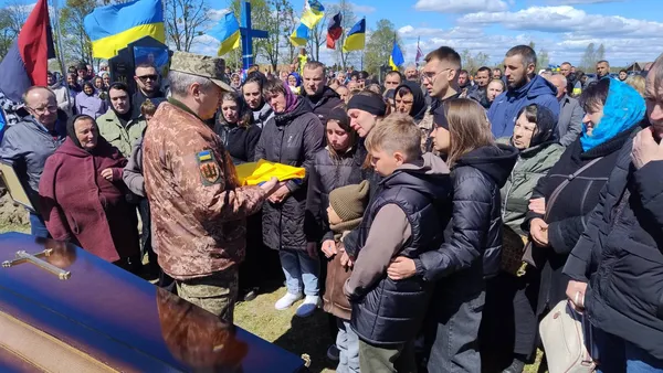 На Волині попрощалися з 31-річним Героєм Іваном Фіщуком (фото)
