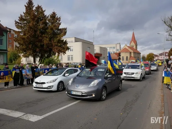 У Володимирі відбулася акція на підтримку полонених і зниклих безвісти захисників (фото)