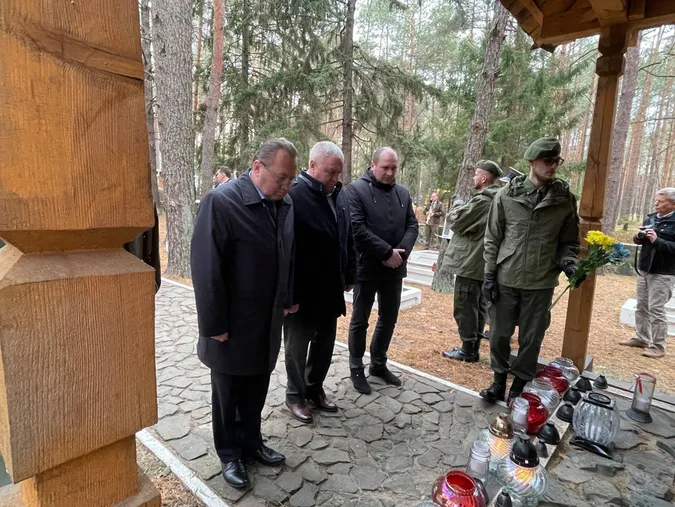 З Волині до Польщі вирушив вогонь незалежності (фото, відео)