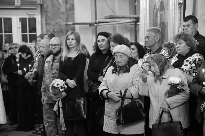 Луцьк попрощався з мужніми воїнами Олександром Чирком та Назаром Новосадом