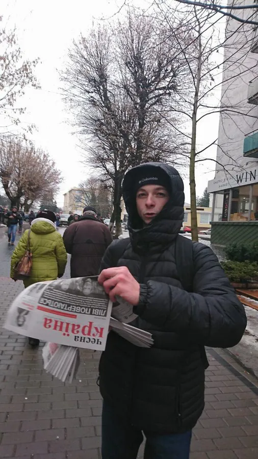 На Волині зіпсували білборд Порошенка (фото)