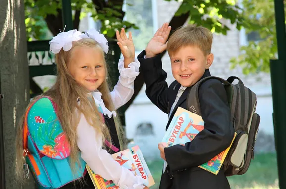 Підручники для перших класів вже надрукували, – МОН