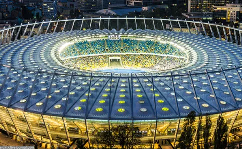 «Олімпійський» отримав запити на дебати від Порошенка й Зеленського