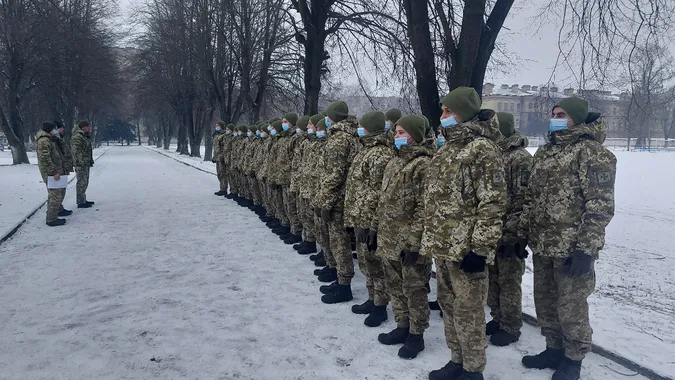 Молоде поповнення: до Волинського прикордонного загону прибули строковики (фото)