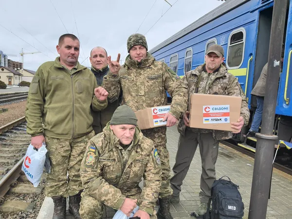 «Робимо усе для перемоги»: звіт луцьких волонтерів за два зимових місяці (фото)