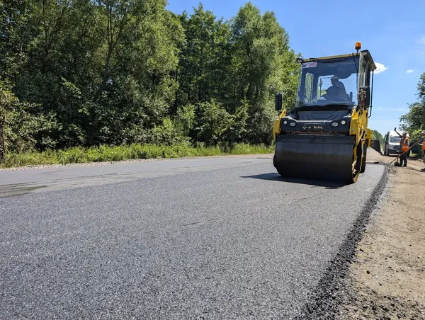 На Волині оновлюють автошлях до пункту пропуску «Доманове» (фото)