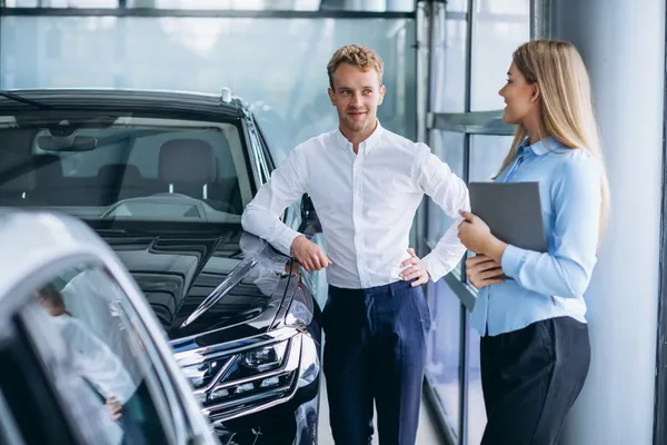 Нові авто в Автоцентрі AUTO.RIA: зручний підбір та вигідні умови для покупців