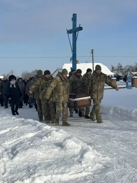 На Волині провели в останню дорогу Героя Олександра Хомича (фото)