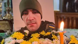 Майже через 2 роки після загибелі: на Волині попрощалися з воїном Святославом Василюком (фото)