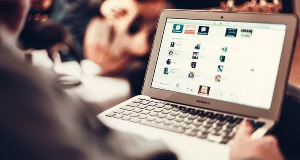 Волинян застерігають від інтернет-шахрайства