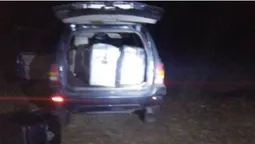 На Волині контрабандисти залишили «Джип» і 49 ящиків сигарет (фото, відео)