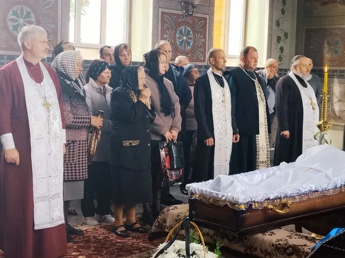 На Волині в останню дорогу провели Героя Олександра Дмитрука(фото)