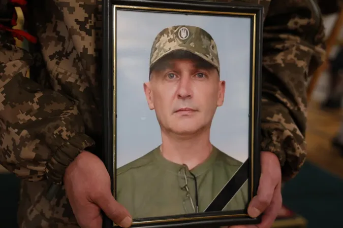 У Луцьку попрощалися із загиблим на Запоріжжі Геннадієм Шепетюком (фото)