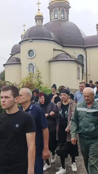 У Липинах провели в останню путь мінометника Олексія Сенченка (фото)