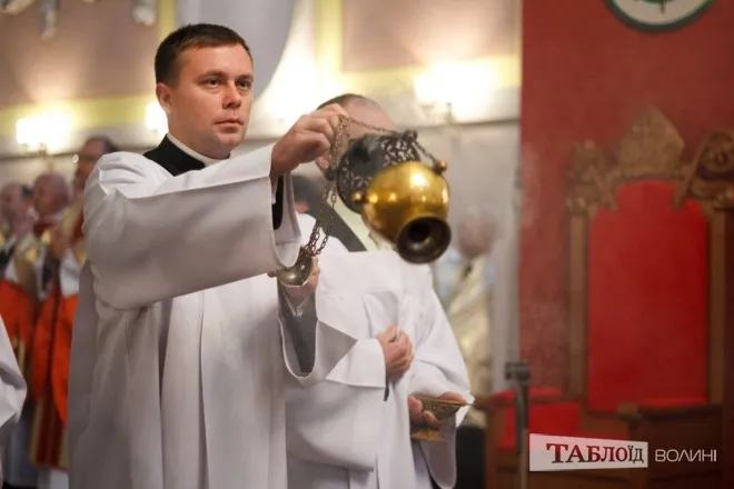 Як у Луцьку святкували 400-річчя римо-католицького храму (фото)