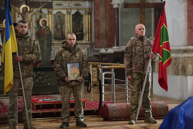 У Луцьку попрощалися з Героєм Артемом Зубком (фото)