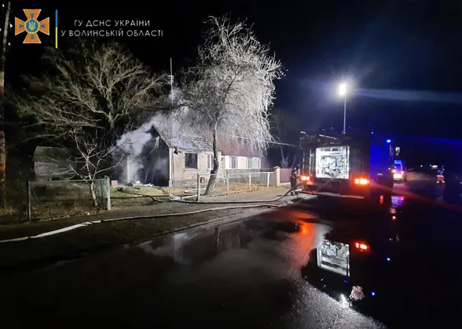 У Ківерцях у пожежі загинули двоє братів (фото, відео)