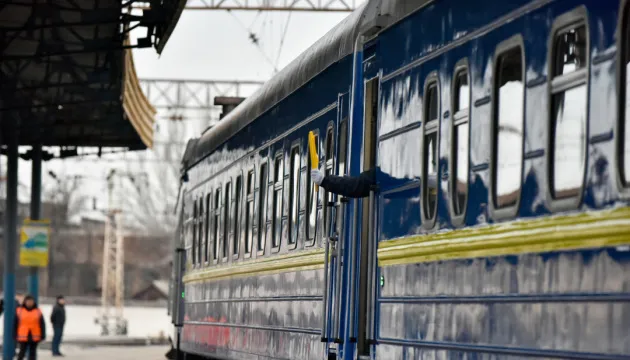 Евакуаційні поїзди 12 березня: як поїхати з Києва, Одеси, Харкова та інших міст