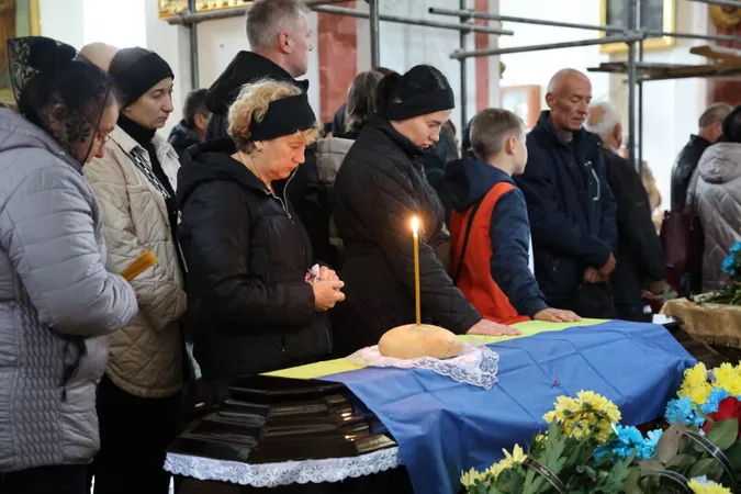 У Луцьку попрощалися з двома загиблими на війні воїнами (фото)